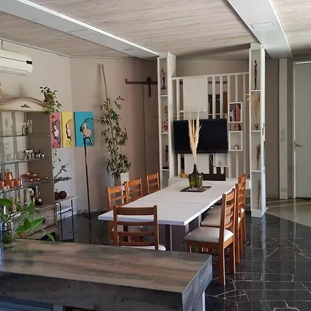 Casa Bernardis Alquiler Temporal Apartment Resistencia Exterior photo